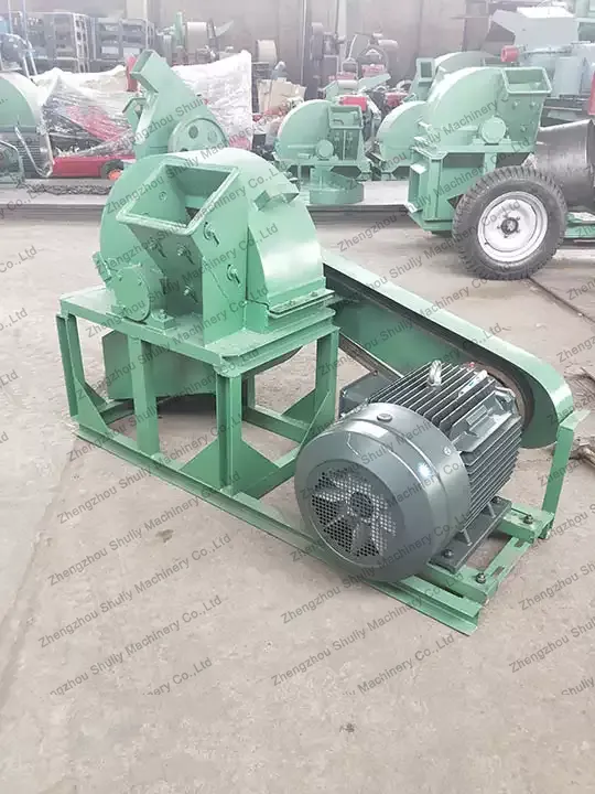 Electric motor powered wood pulverizer