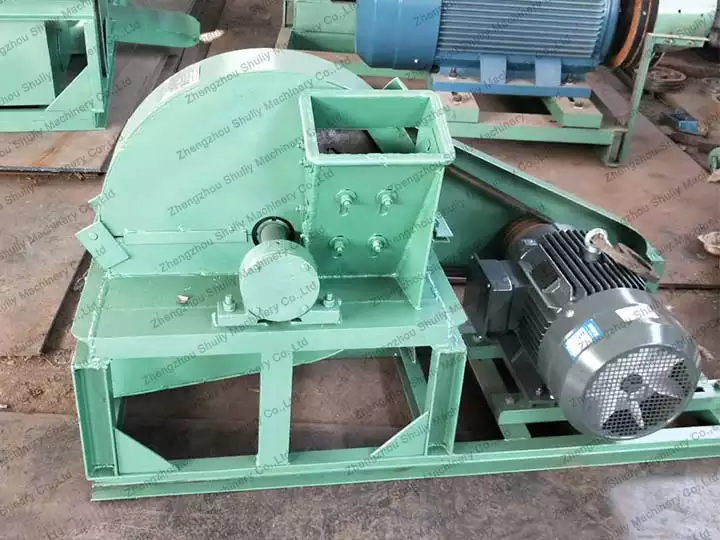 SL-600 wood shaving mill bought by a UAE client