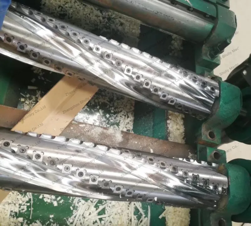 Commercial Wood Shavings Machine For Sale 13 Spiral shaft and blade of log shaving machine