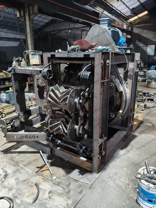 Newly-manufactured wood log debarking machine