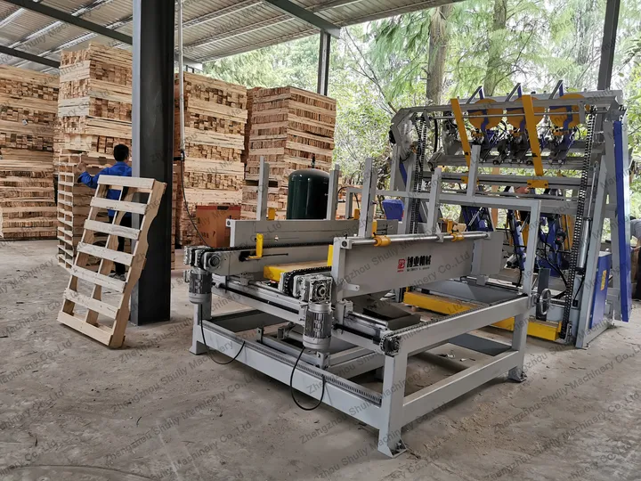 European Wooden Pallet Production Line 9 Automatic palletizer
