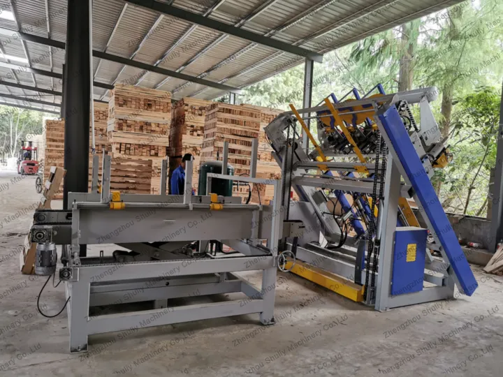 American standard pallet production line